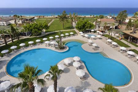 SELECTUM COLOURS SIDE Pools & Beach